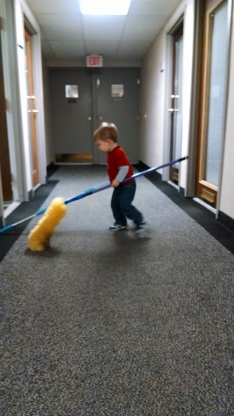 600600p30423EDNmain1428Colin Cleaning